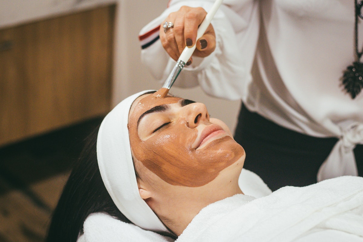Hidratación Profunda y Biorevitalización: El Protocolo que tu Piel Necesita